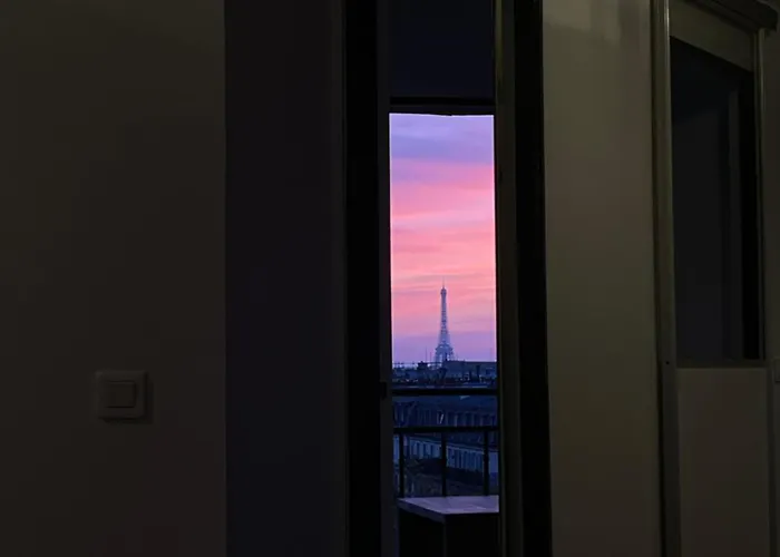 Eiffel Tower View * Paris