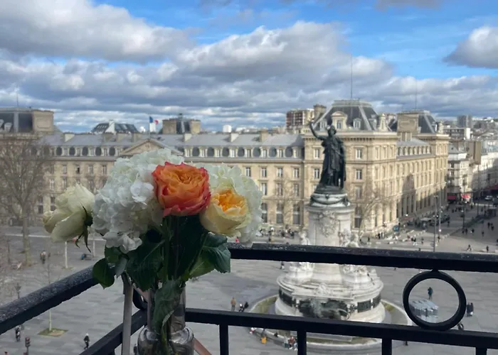 Eiffel Tower View Paris